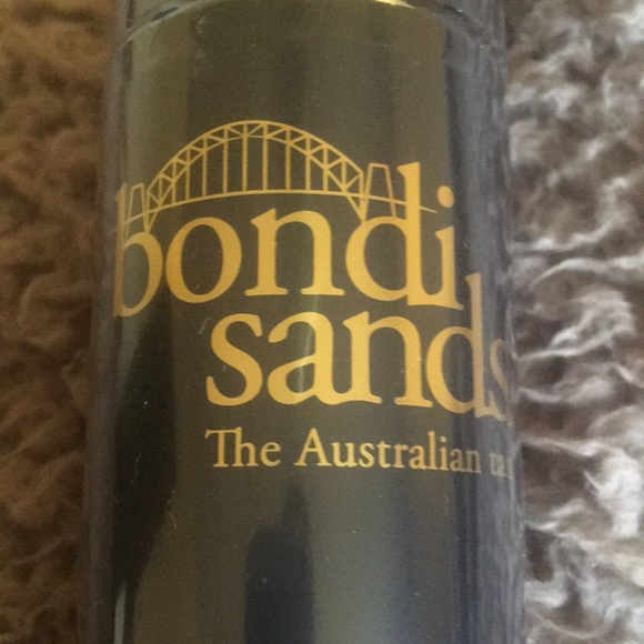 Bond sands Dark coconut scent self tanning foam - Picture 3 of 6
